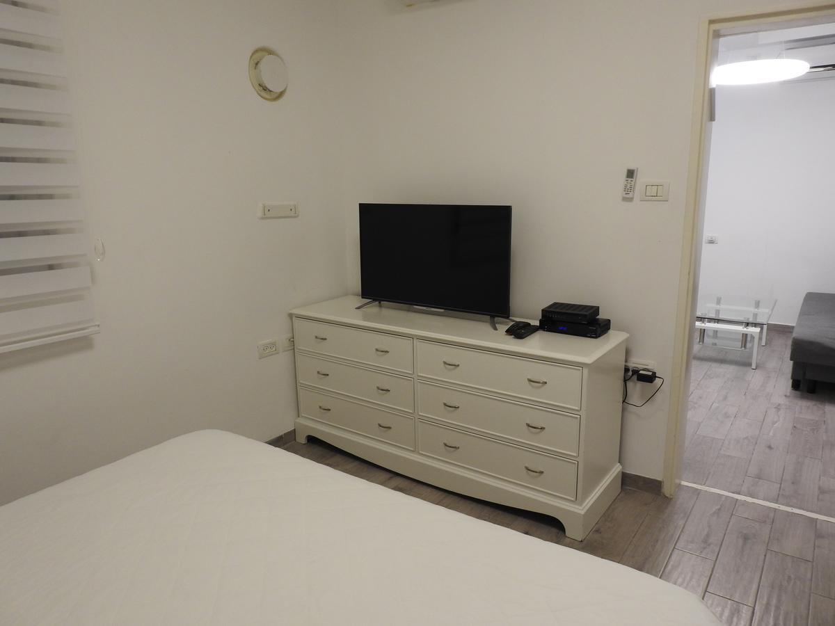 Rothschild 1929 Luxury Apartments Hotel Haifa Exteriör bild